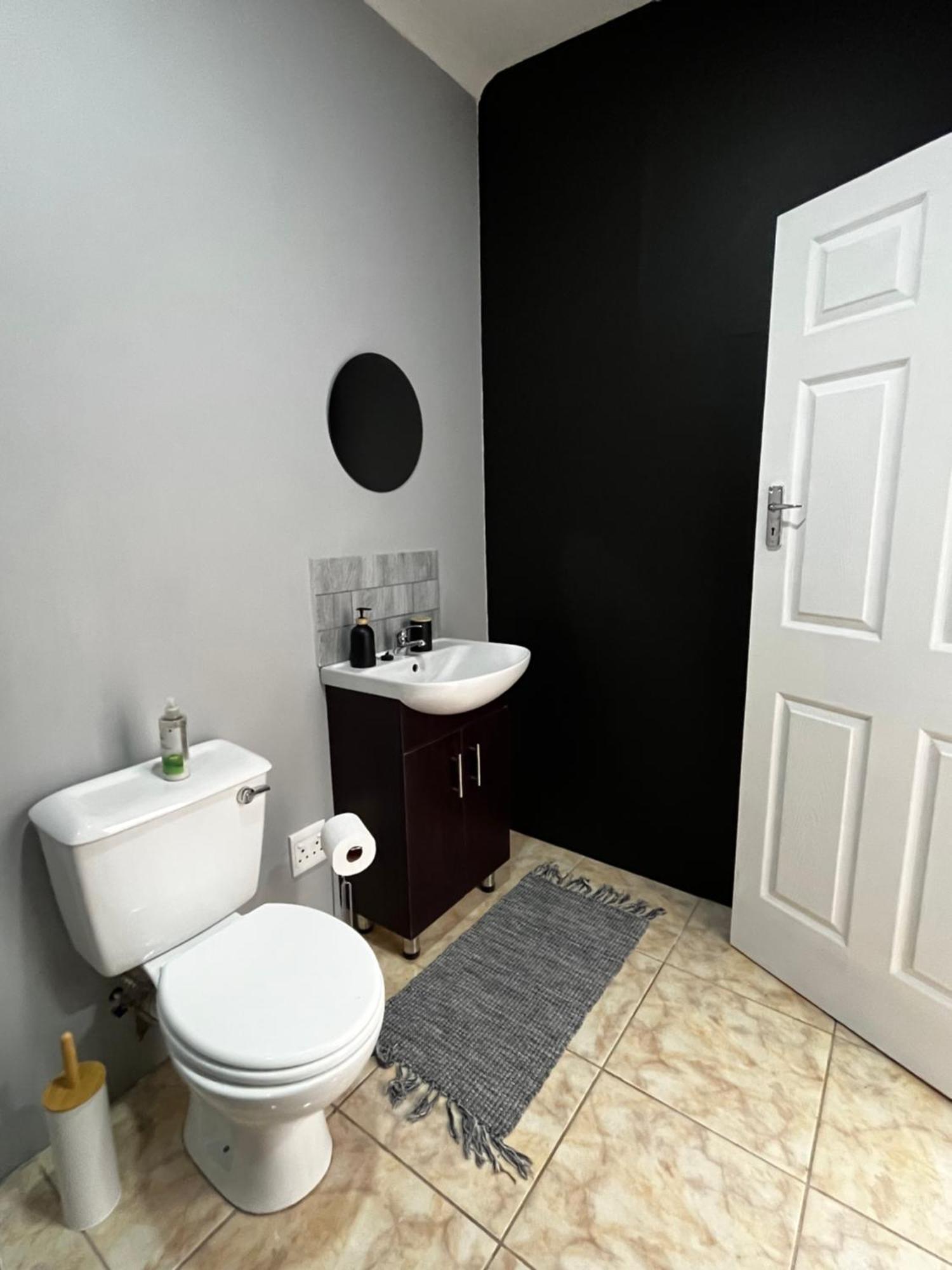 Cradock Guest House & Self Catering ภายนอก รูปภาพ